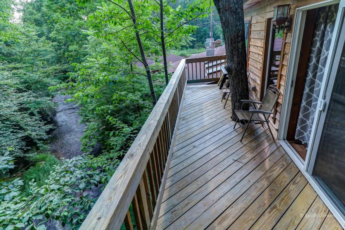 Magnolia Streamside Resort Canadensis Екстериор снимка