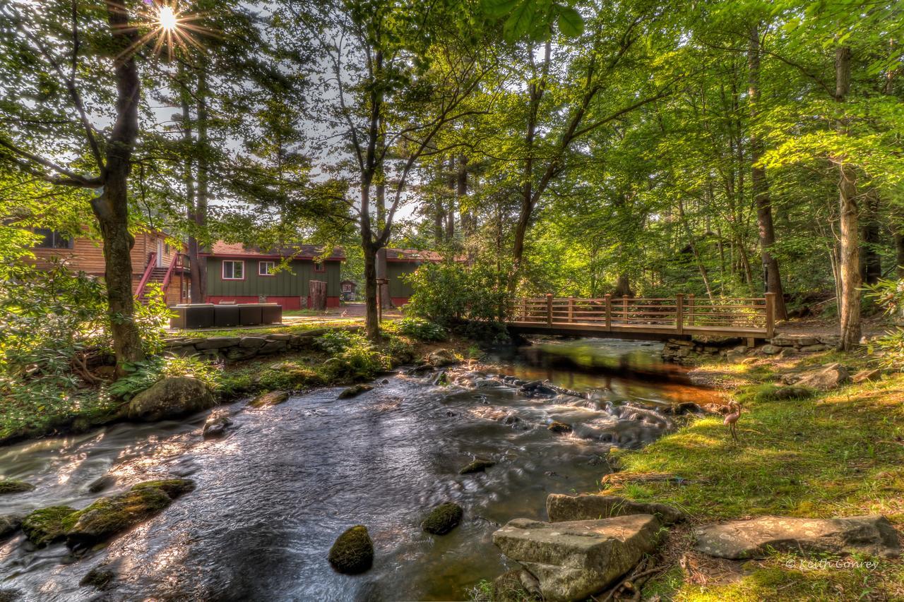 Magnolia Streamside Resort Canadensis Екстериор снимка